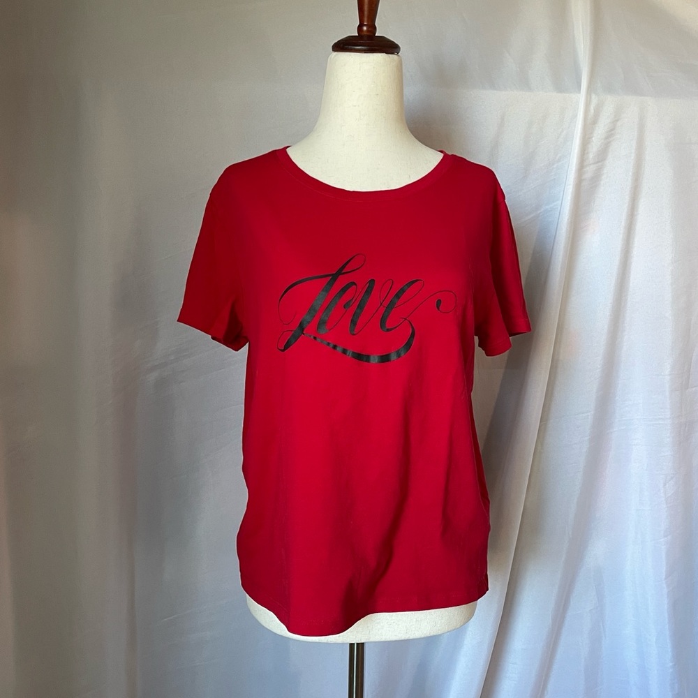 VS T-shirt, size M